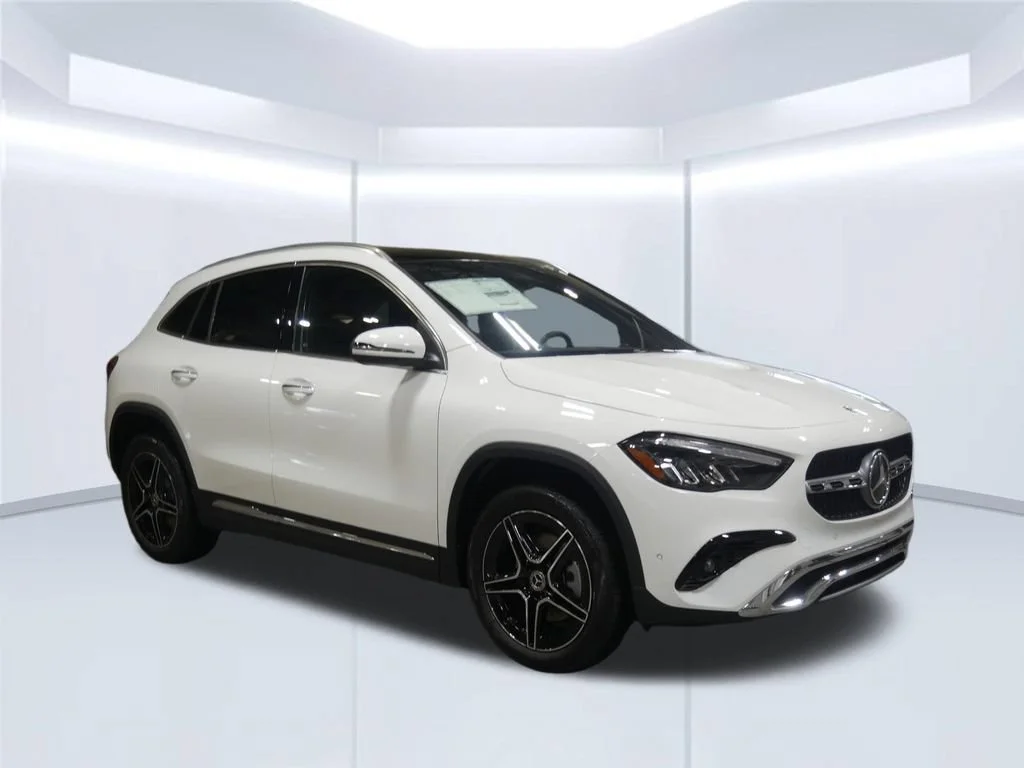 New 2026 Polar White Mercedes-Benz GLA 250 image 7