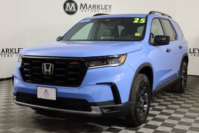 Used 2025 Blue Honda TrailSport image 33