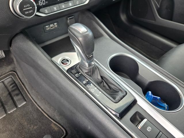 Used 2019 Blue Nissan 2.5 SV image 14