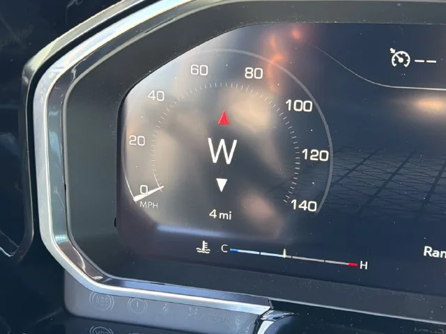 New 2026 Sterling Metallic GMC Elevation image 18
