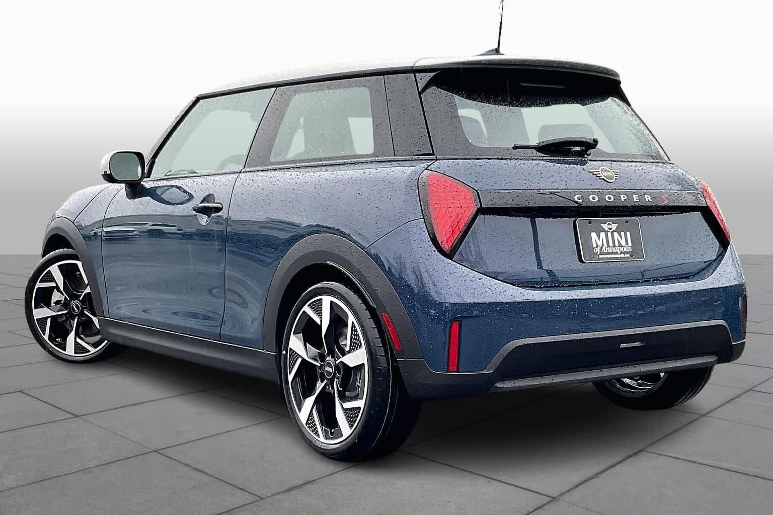 2026 MINI Hardtop 2 Door S - Photo 12