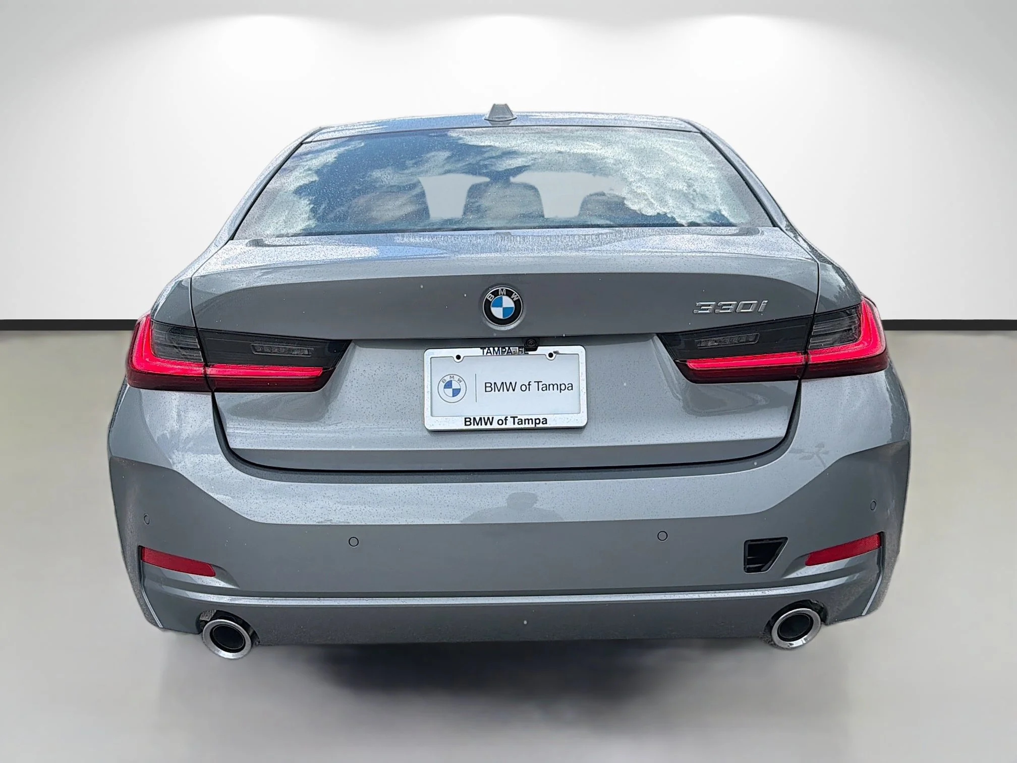 New 2026 Skyscraper Grey Metallic BMW 330i image 4