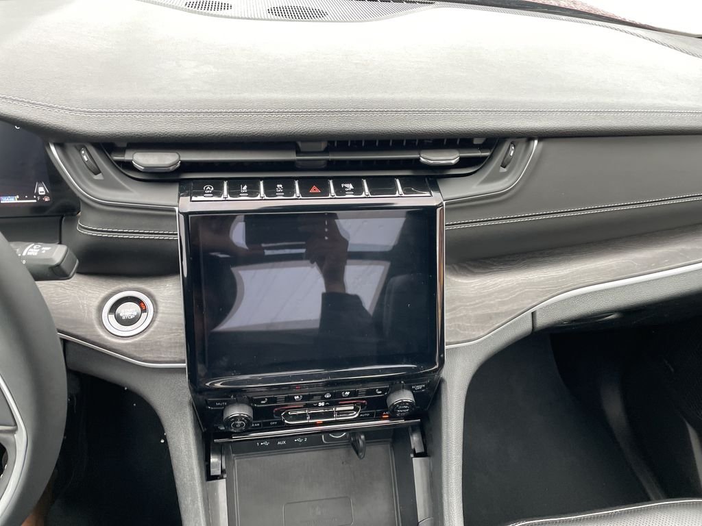 Used 2024 Red Jeep Limited image 18