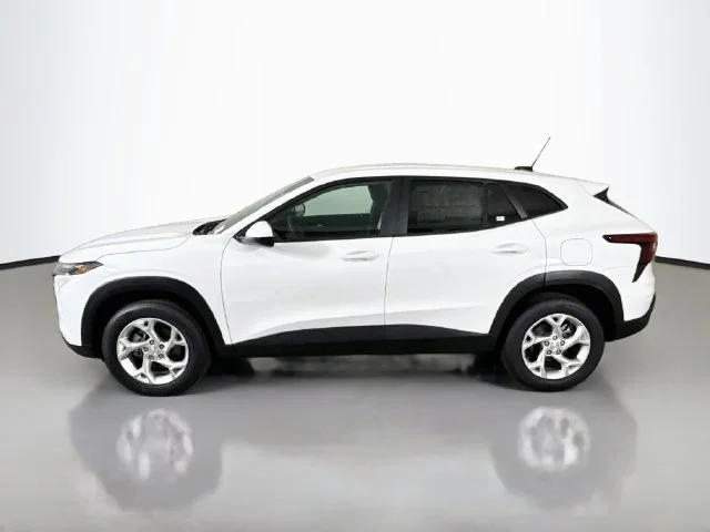 New 2026 Summit White Chevrolet LS image 4