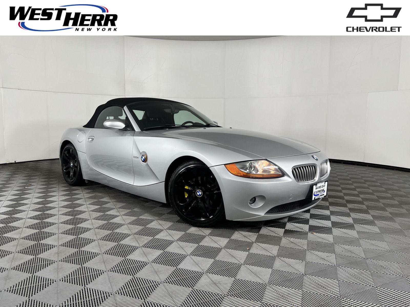 Used 2003  BMW 3.0i image 1