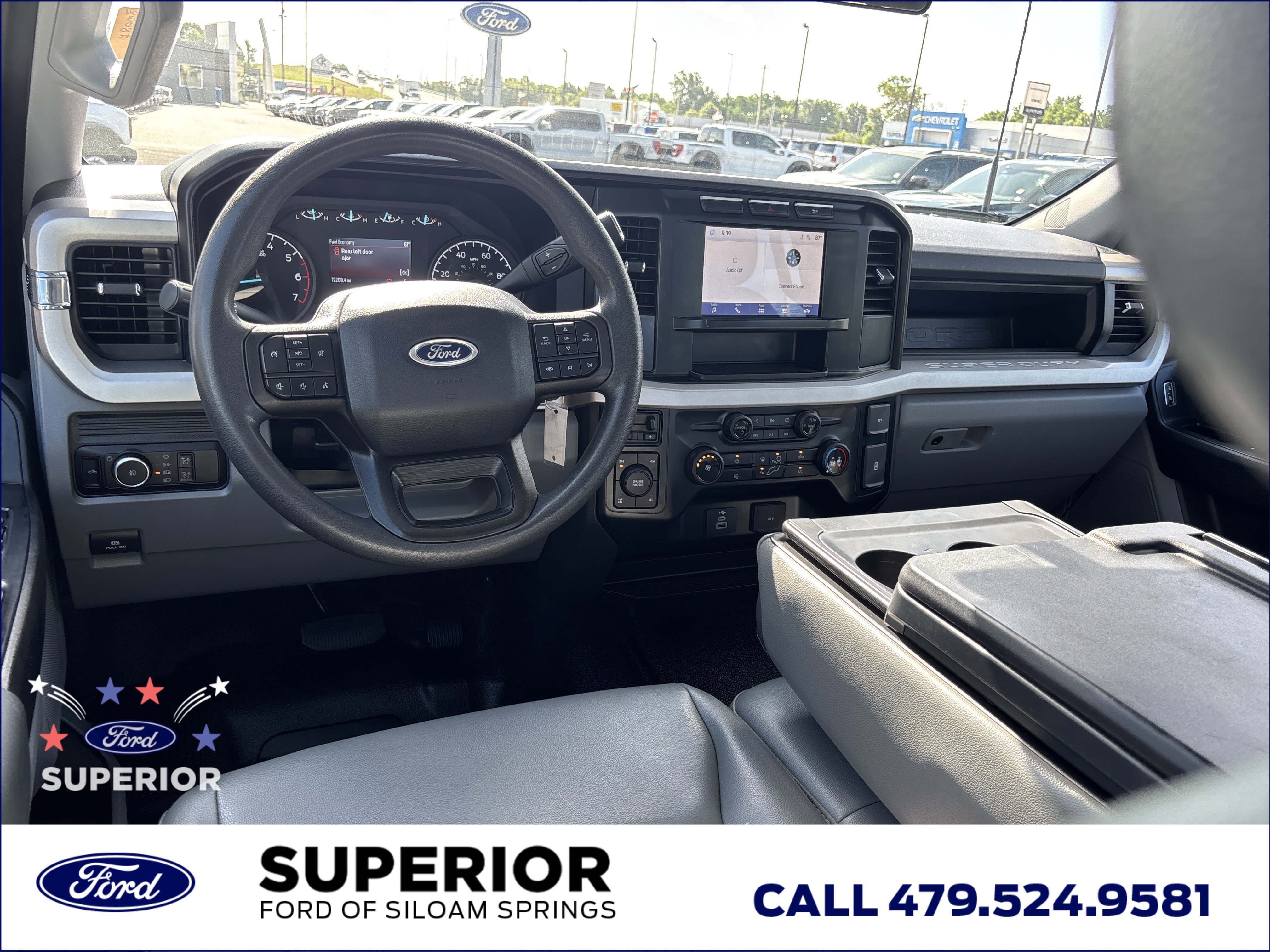 Used 2023 Oxford White Ford XL Crew Cab 4WD image 16