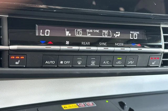 Used 2025 Beige Toyota XLE image 26