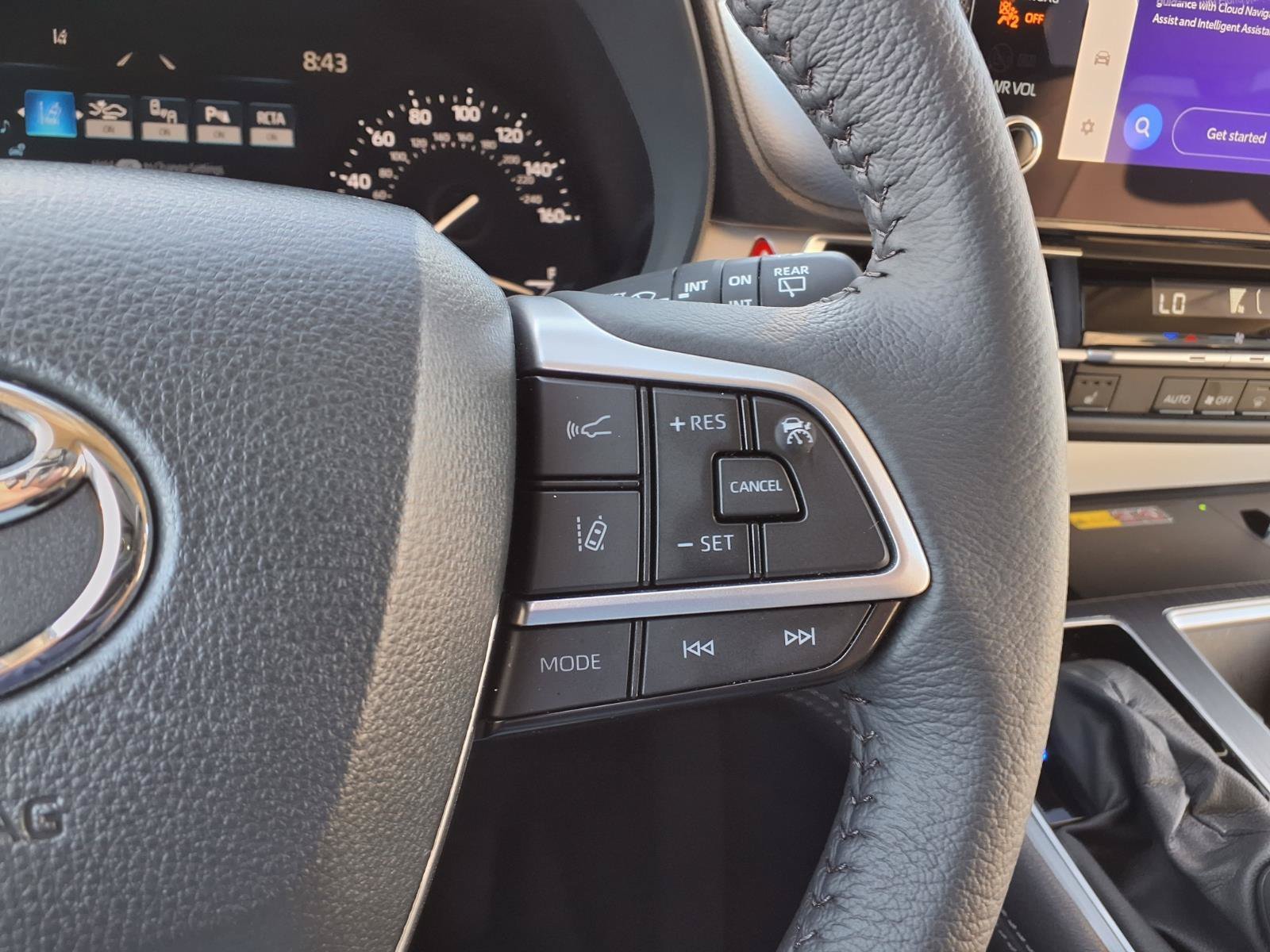 Certified Used 2026 Pearl Toyota XLE image 23