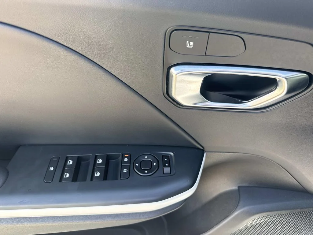 Certified Used 2025 White Kia GT-Line image 20