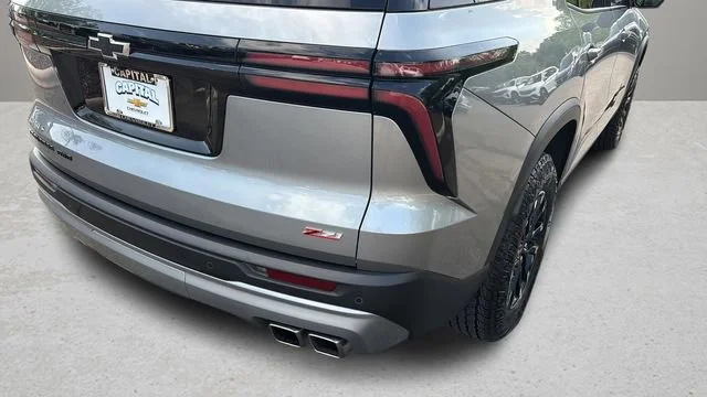 Used 2025 Sterling Gray Metallic Chevrolet Z71 image 39