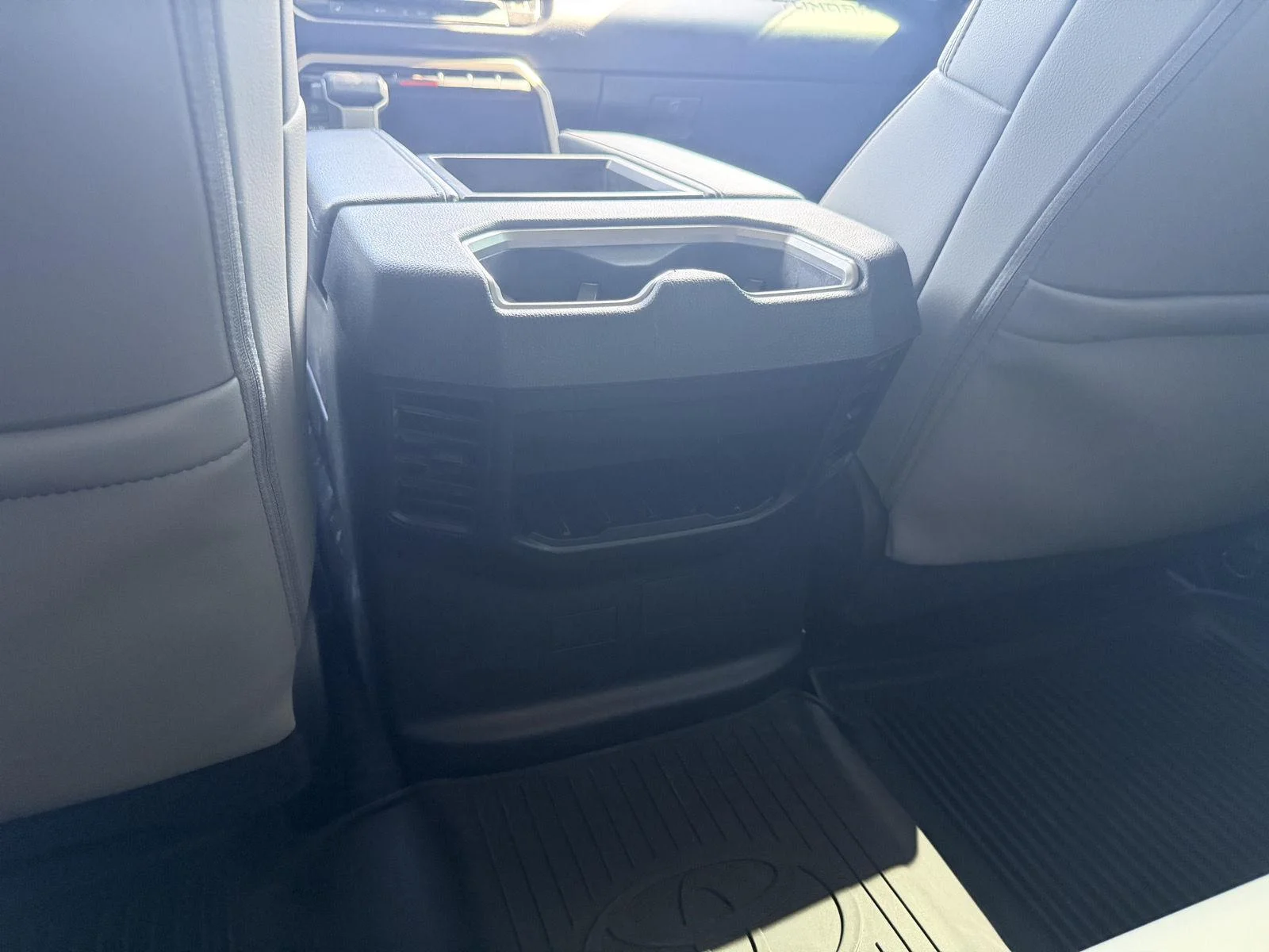 Used 2023 Ice Cap Toyota SR5 image 9