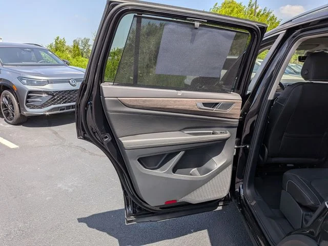 New 2026 Black Volkswagen 2.0T SEL image 16