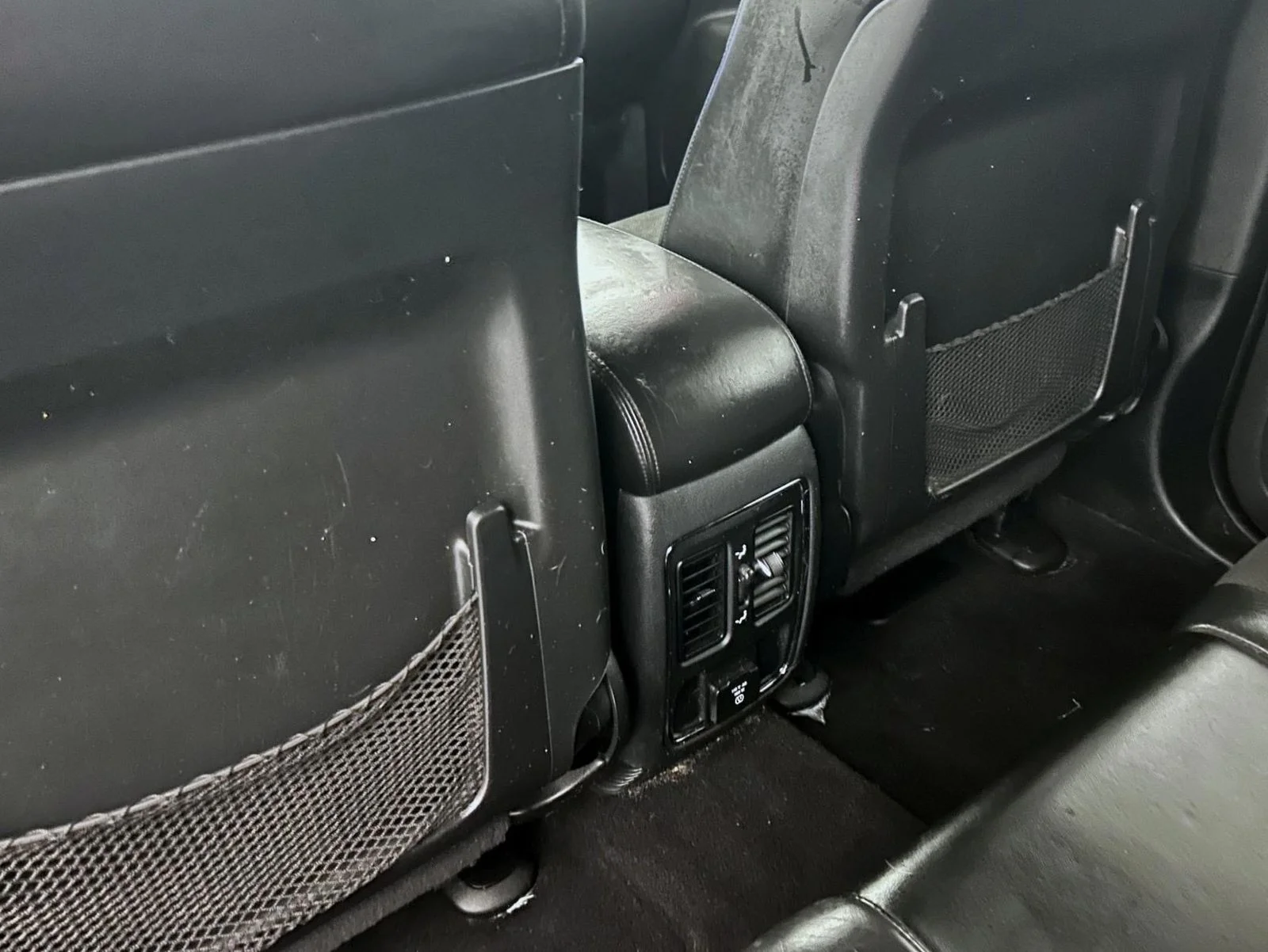 Used 2019 Black Jeep Altitude image 21