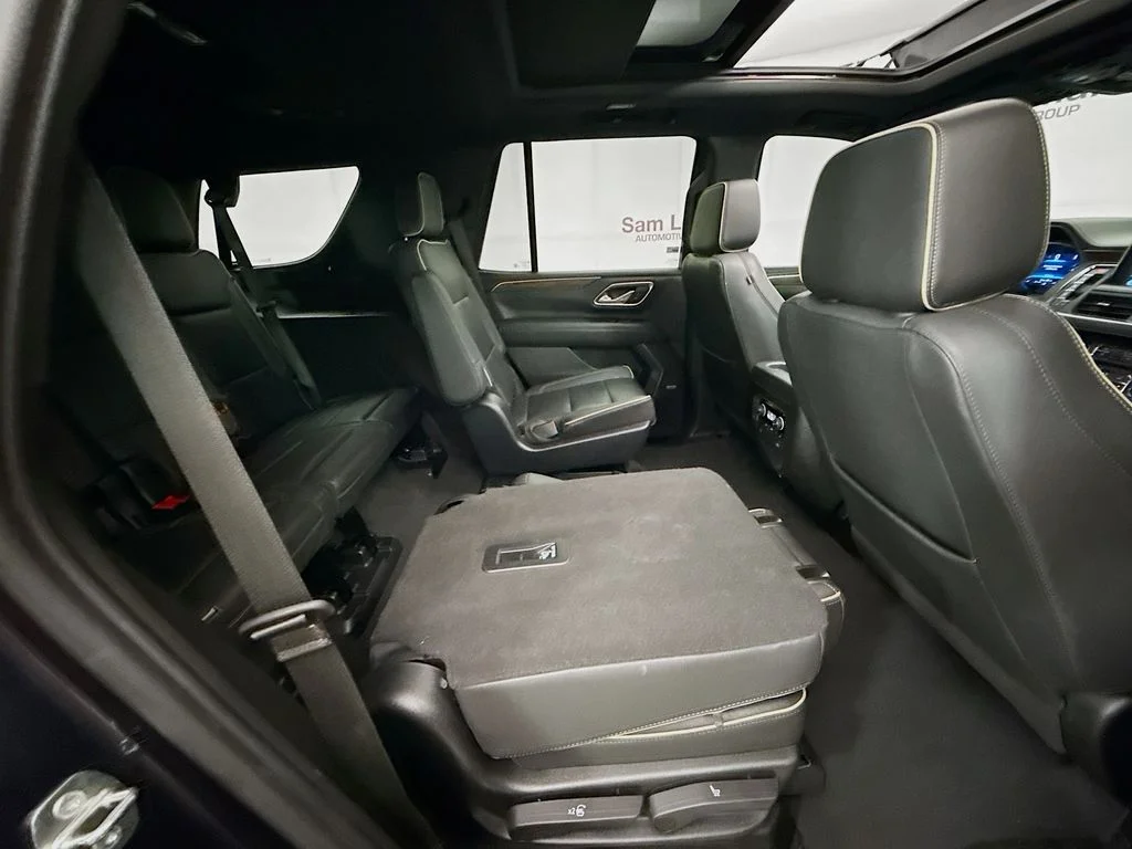 Used 2023 Gray Chevrolet Premier image 31
