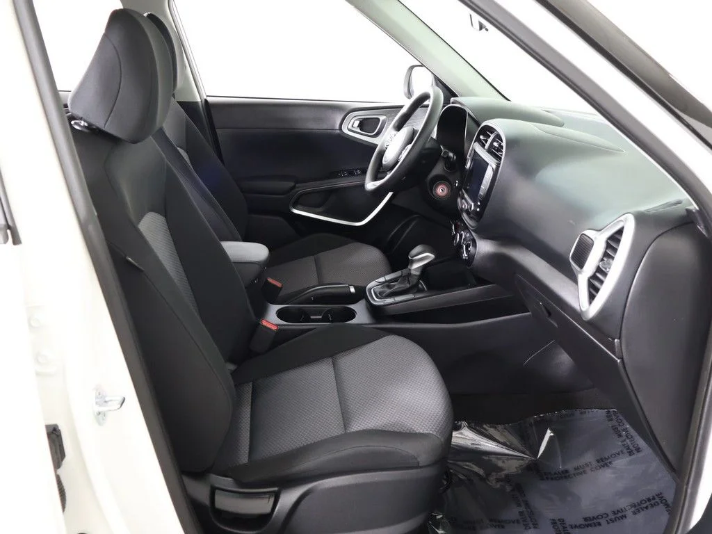 Used 2024 White Kia LX image 30