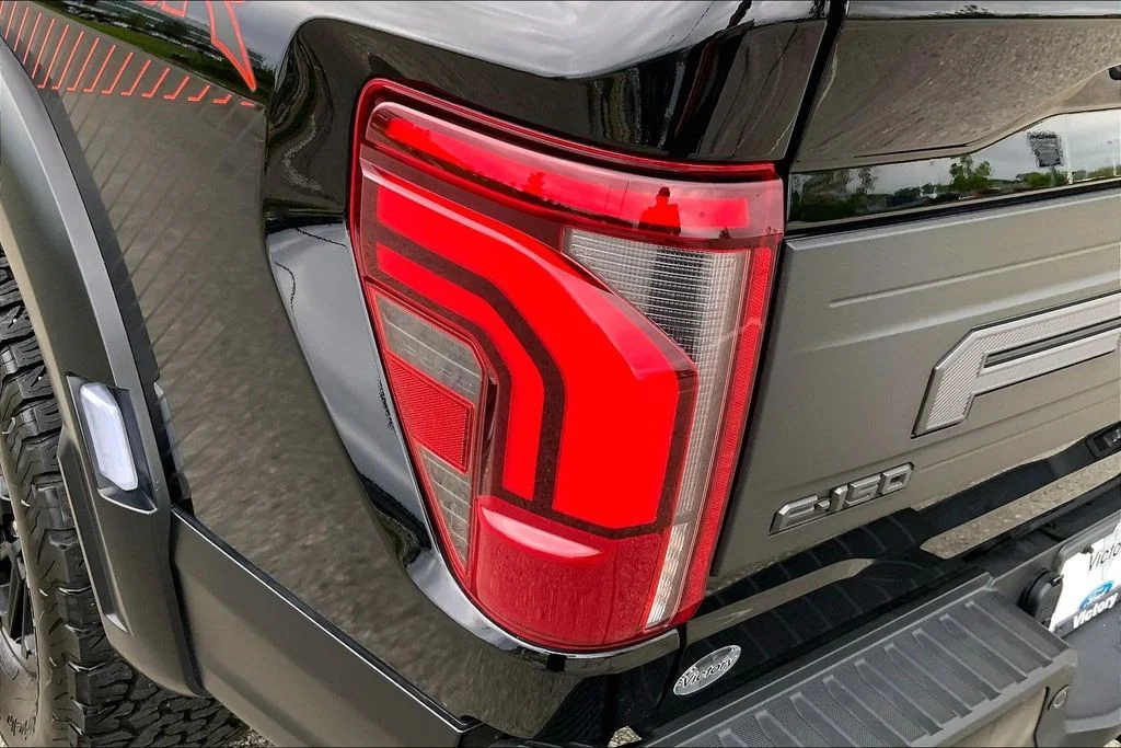 Used 2025 Black Ford Raptor image 28