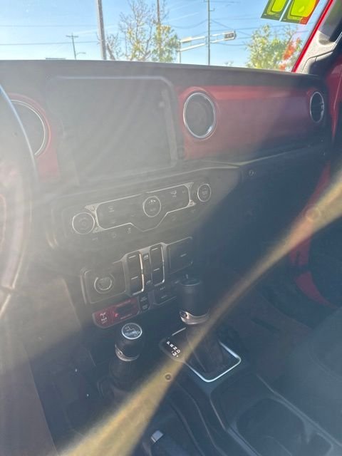 Used 2021 Red Jeep Unlimited Rubicon image 9