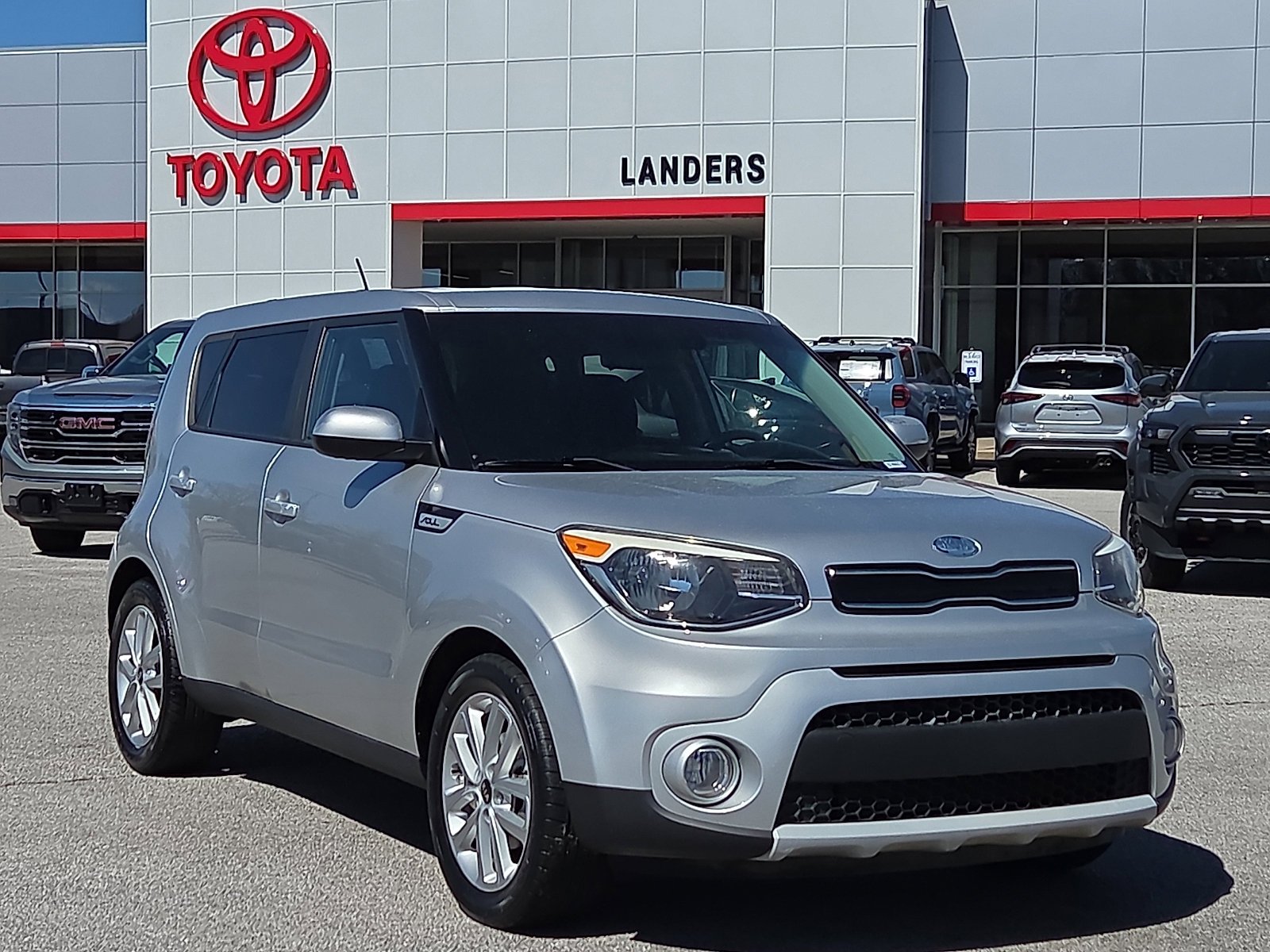 2019 Kia Soul +