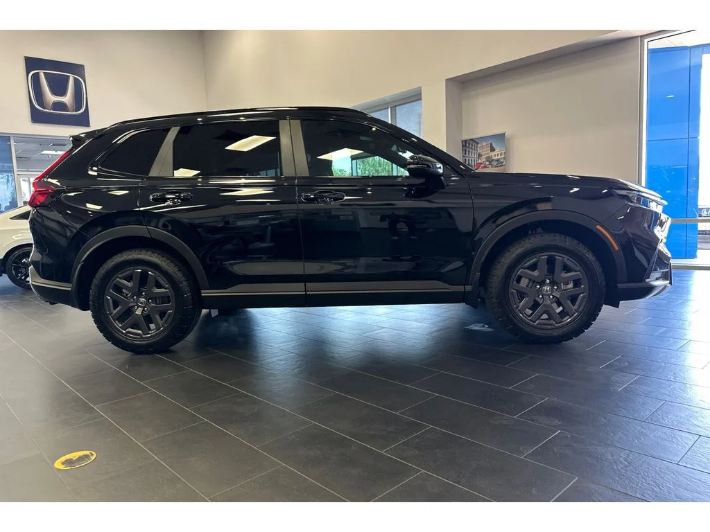 New 2026 Crystal Black Pearl Honda TrailSport image 3