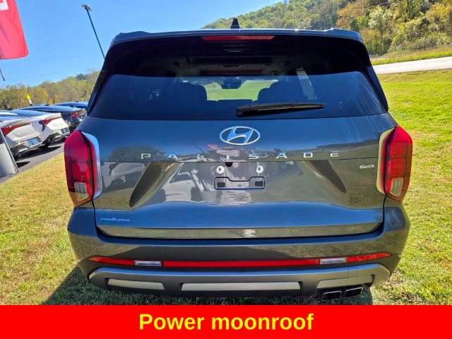 Used 2023 Gray Hyundai Limited image 8