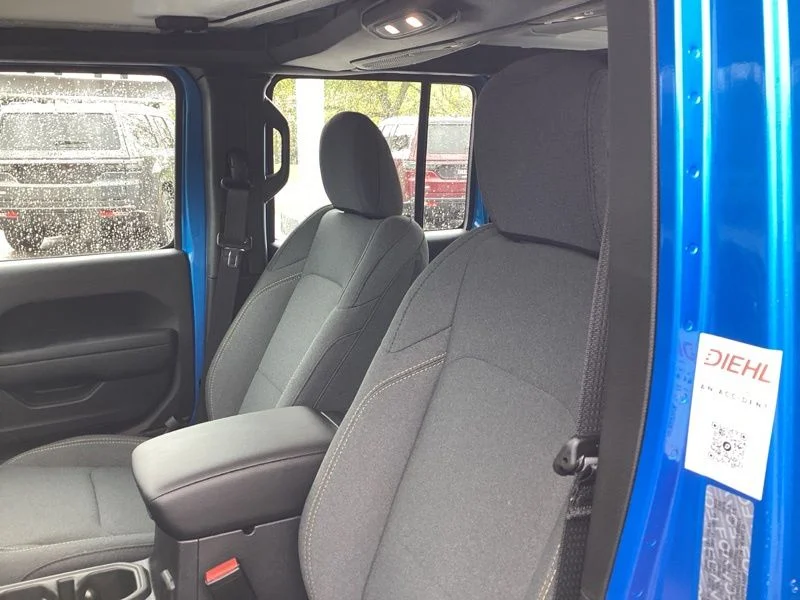 New 2026 Hydro Blue Pearl-Coat Exterior Paint Jeep Sport image 22