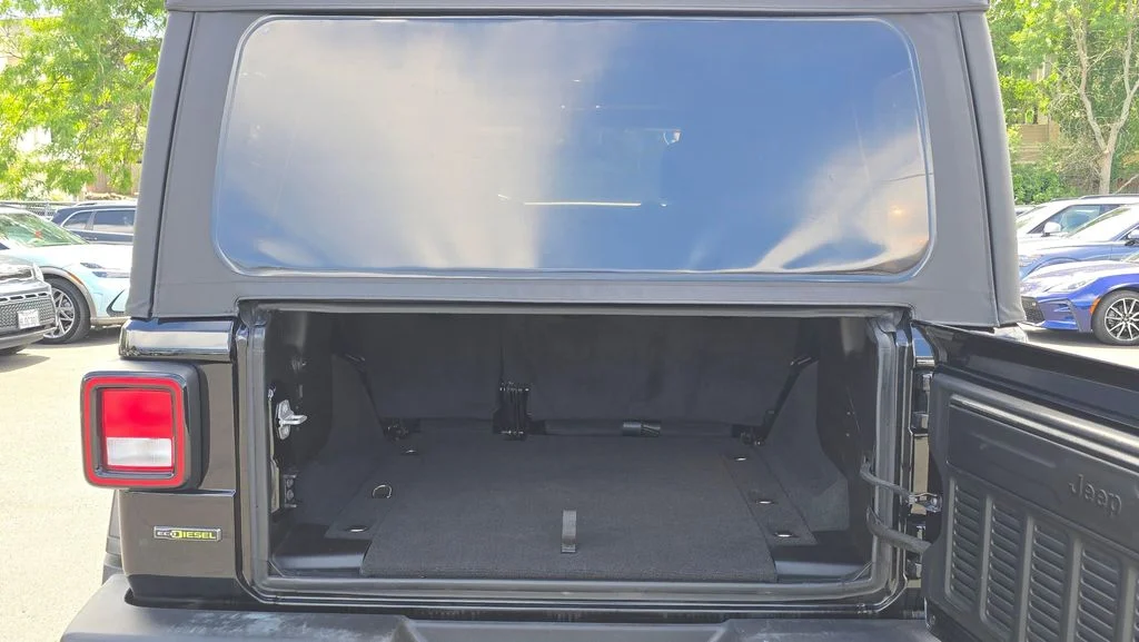 Used 2022 Black Clearcoat Jeep Unlimited Willys image 14