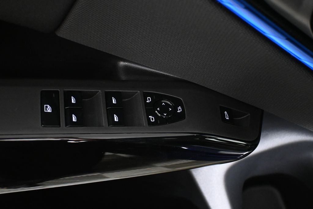 New 2026 Blue BMW 30 xDrive image 31
