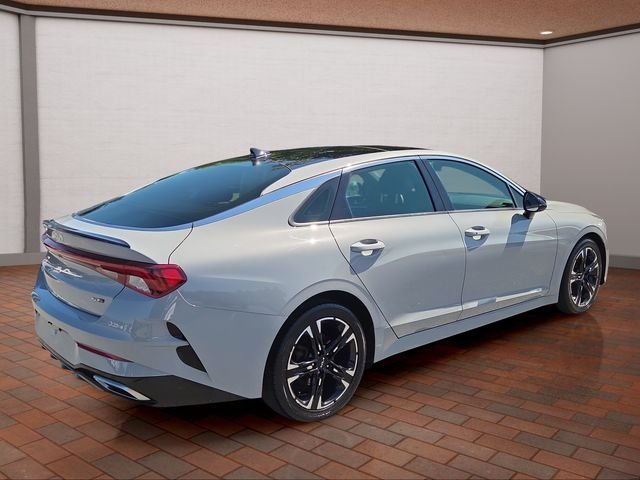 Used 2022 Gray Kia GT-Line image 3