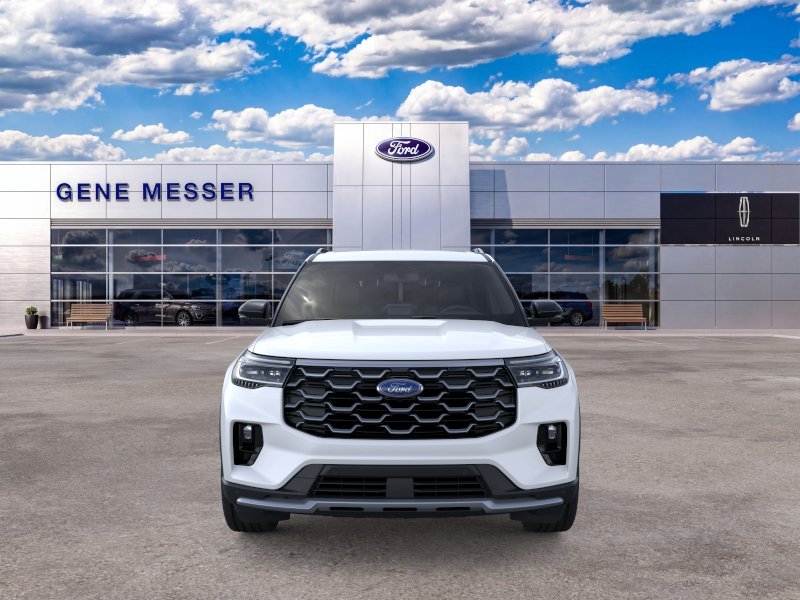 New 2026 Star White Metallic Tri-Coat Ford Platinum™ image 19