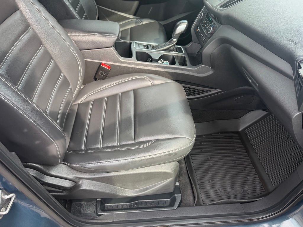 Certified Used 2019 Sea Green Ford SEL image 37
