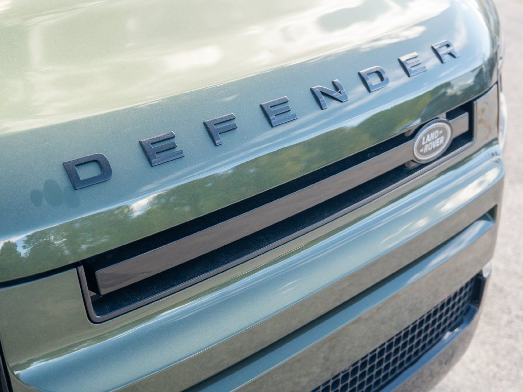 New 2026 Woolstone Green Land Rover S image 15