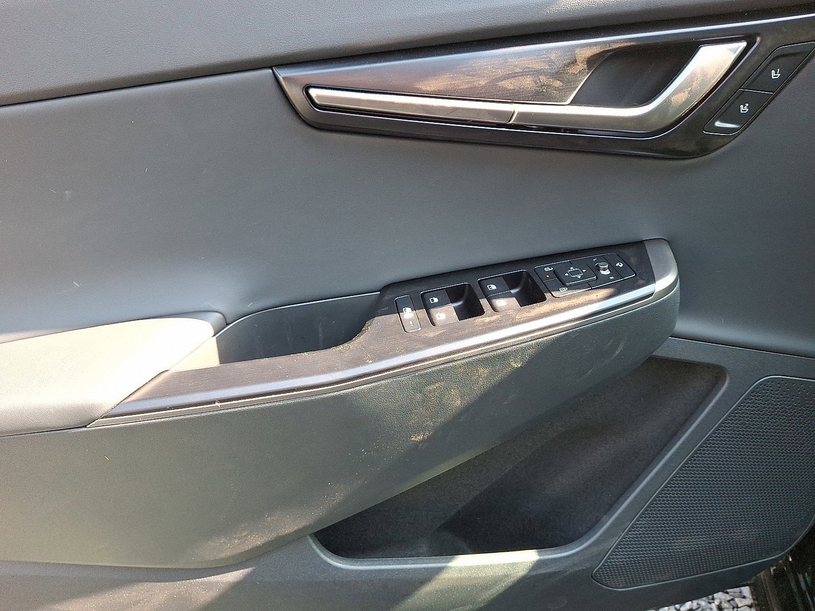 2025 Kia EV6 Wind - Photo 6