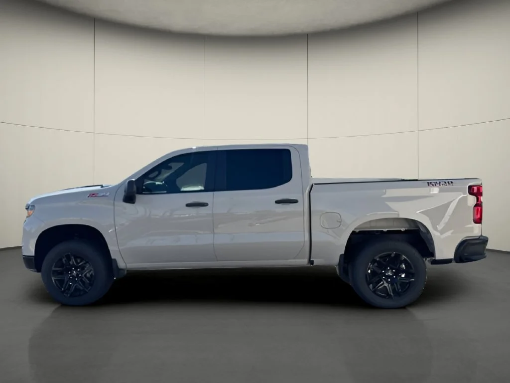 2026 Chevrolet Silverado 1500 Custom Trail Boss - Photo 4