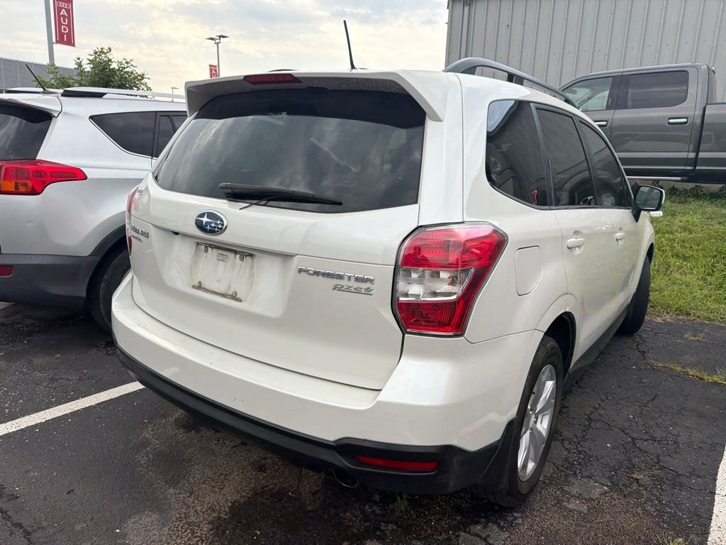 Used 2015 White Subaru 2.5i Limited image 6
