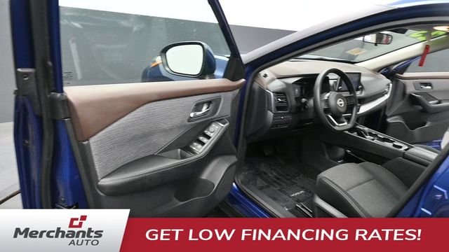 Used 2023 Blue Nissan SV image 28