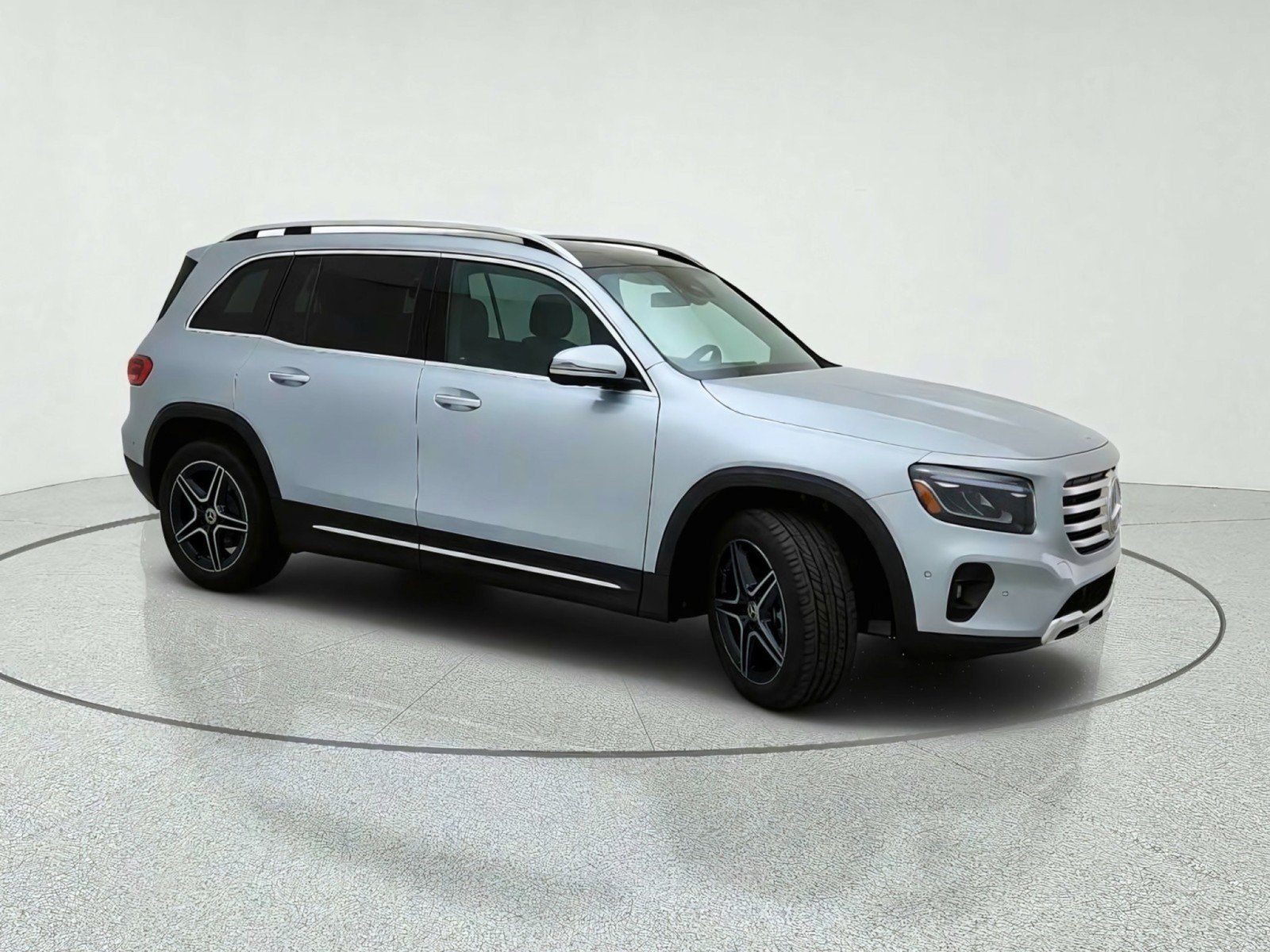 New 2026 Cirrus Silver Metallic Mercedes-Benz GLB 250 SUV image 33