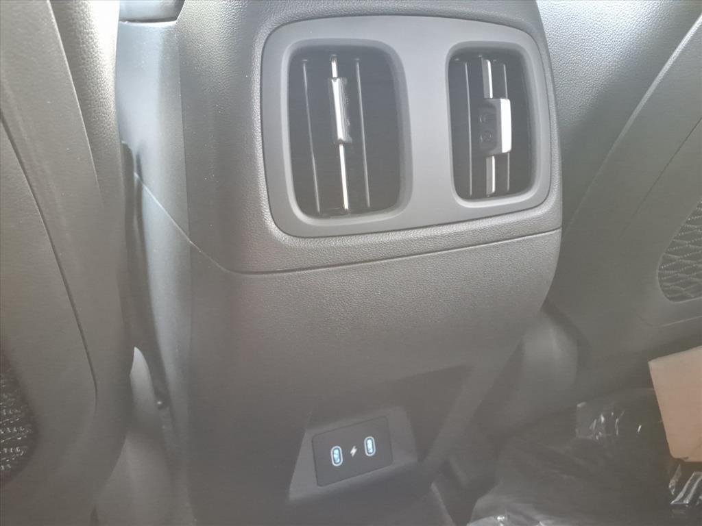 2026 Hyundai Santa Cruz Limited - Photo 4