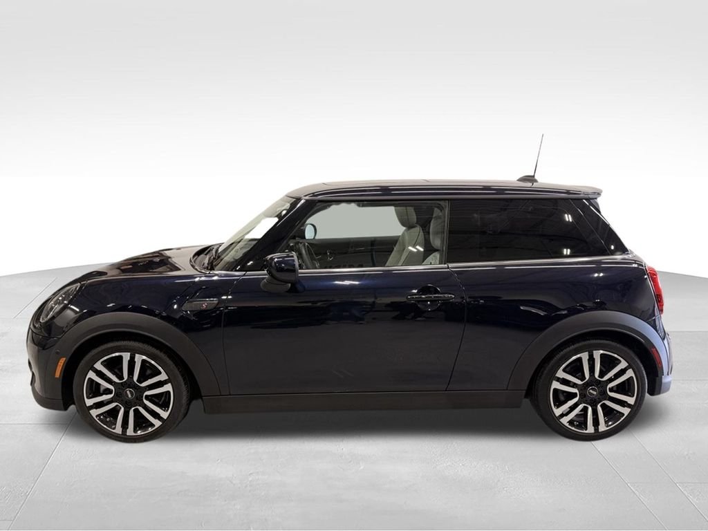 Certified Used 2023 MINI Yours Enigmatic Black met MINI  image 2