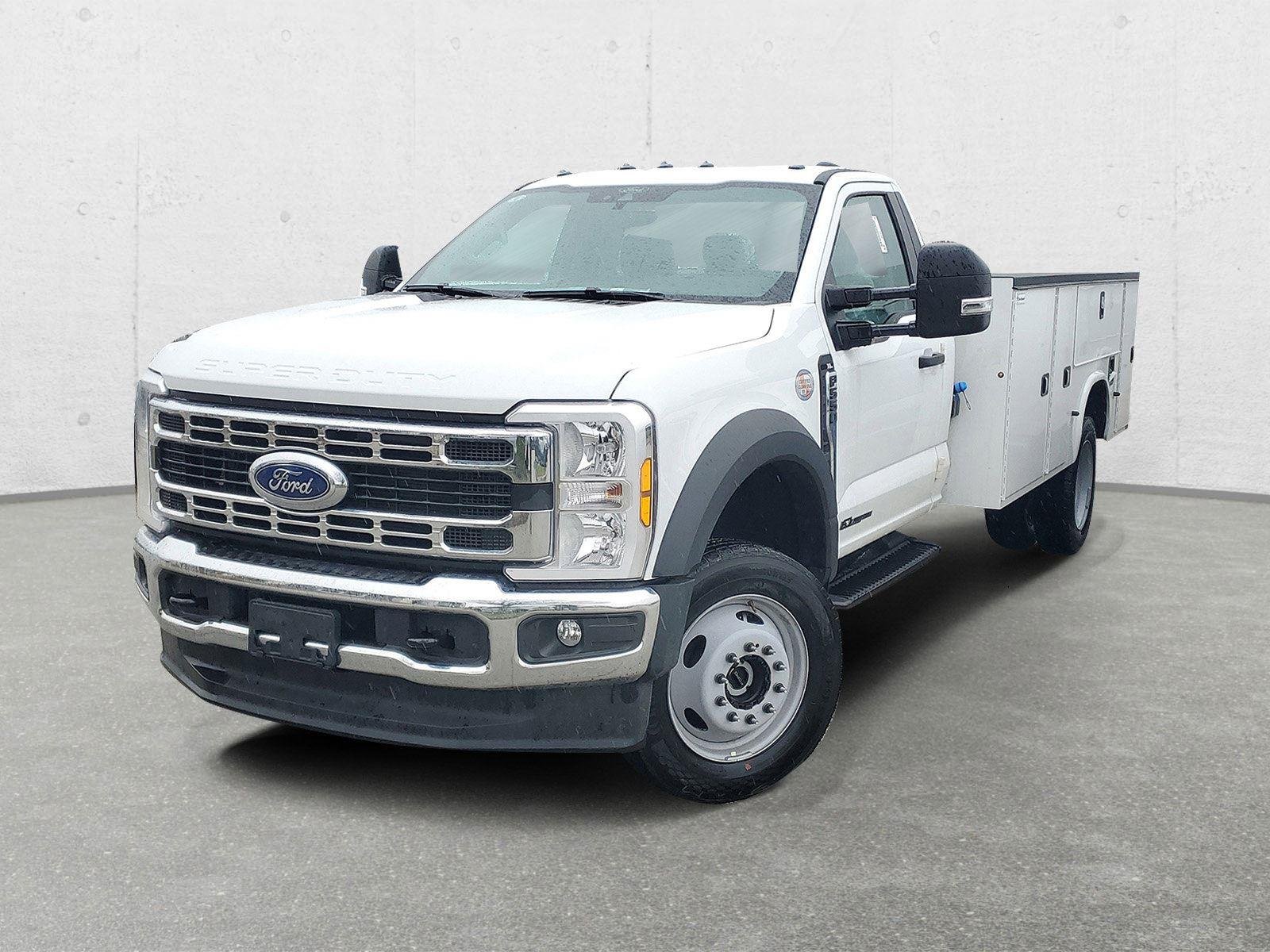 2026 Ford F-550 Super Duty Chassis Cab