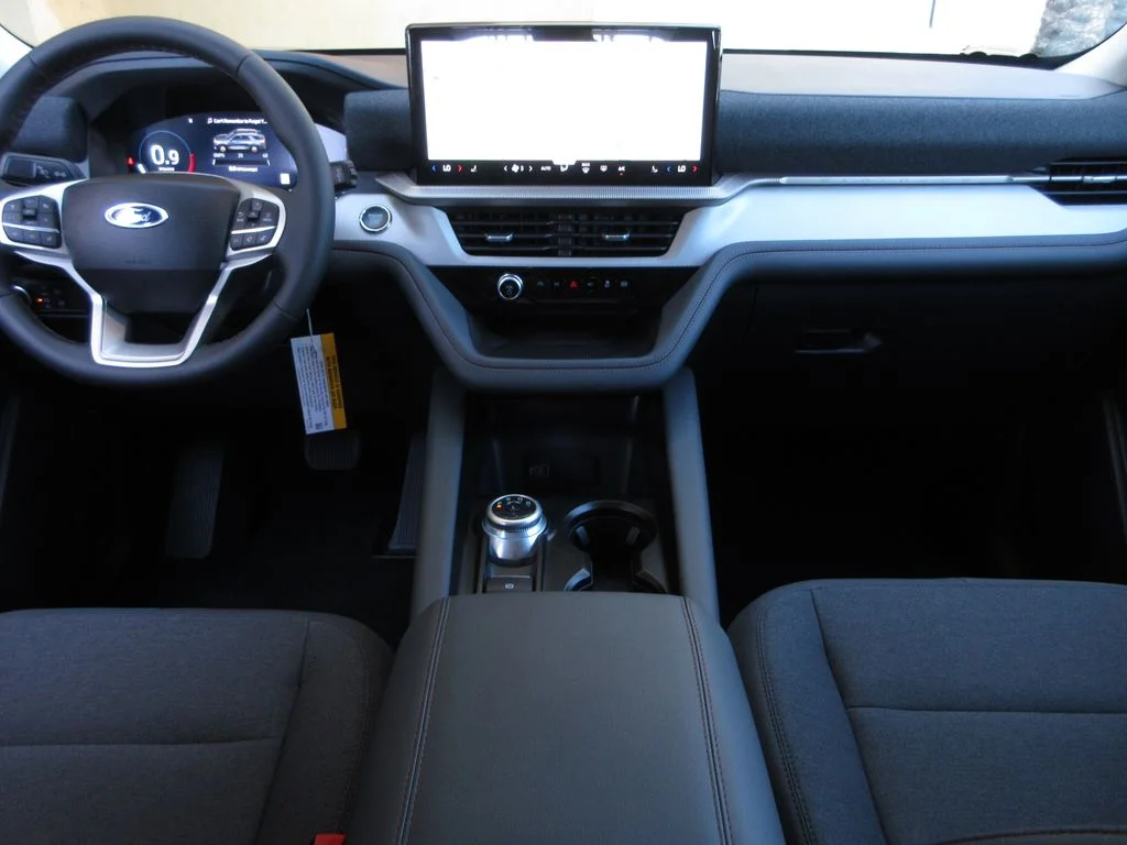 New 2026 Vapor Blue Metallic Ford Active image 20