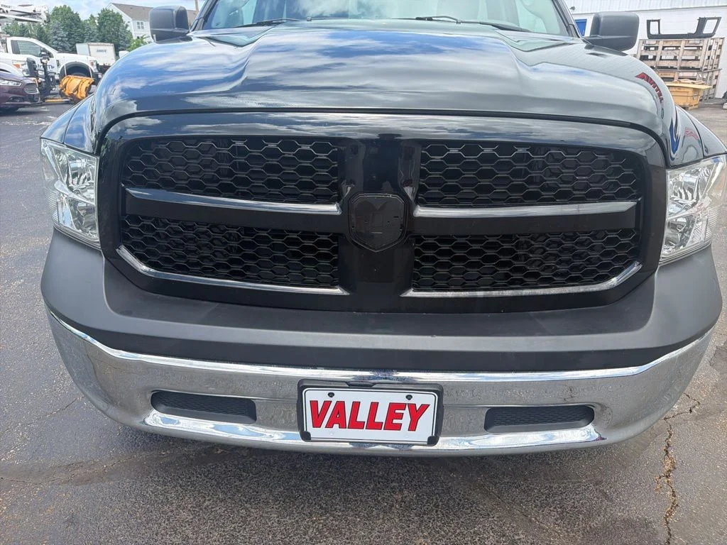 Used 2017 Black Ram Tradesman image 14