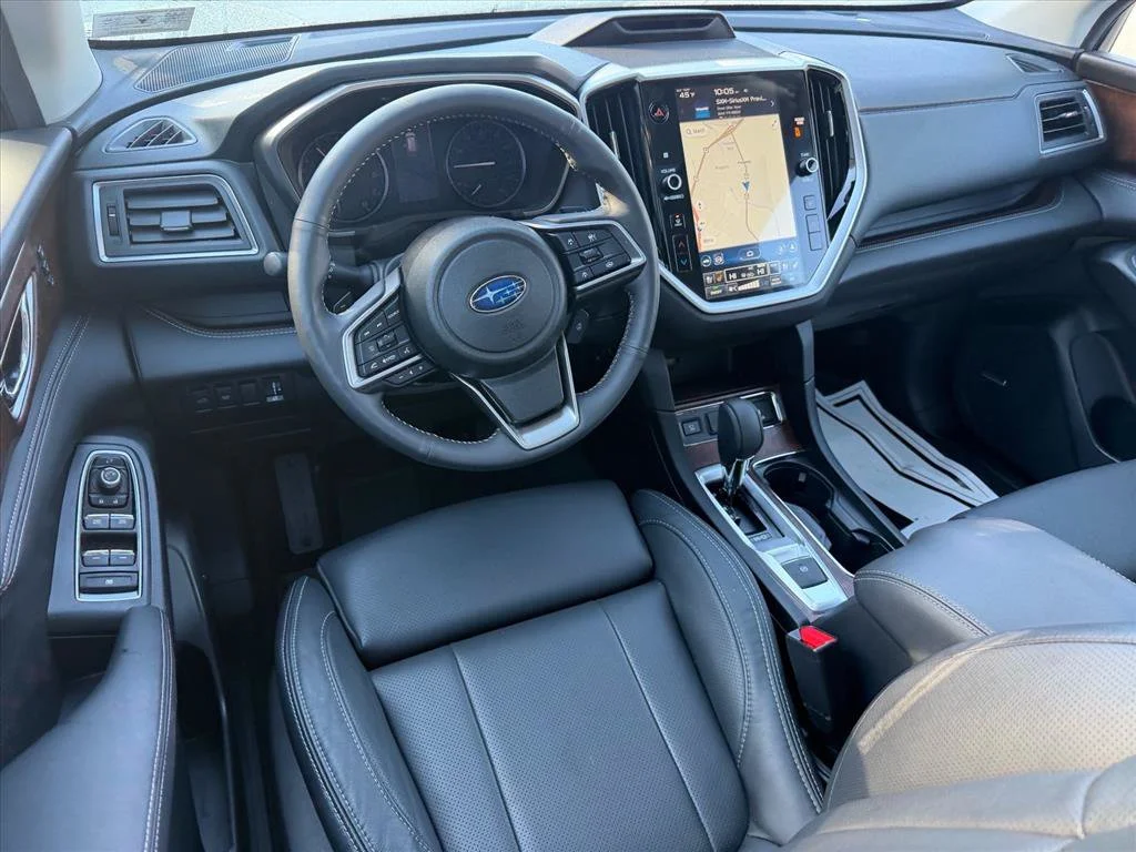 Used 2025 White Subaru Touring image 7