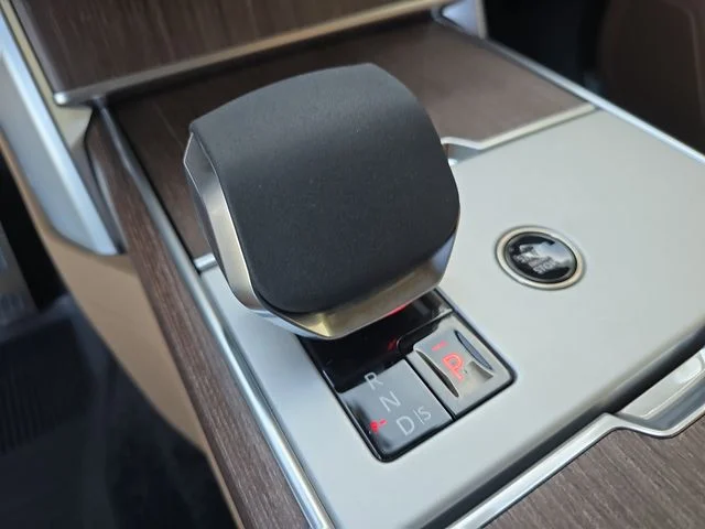 New 2026 Batumi Gold Land Rover SE LWB image 16