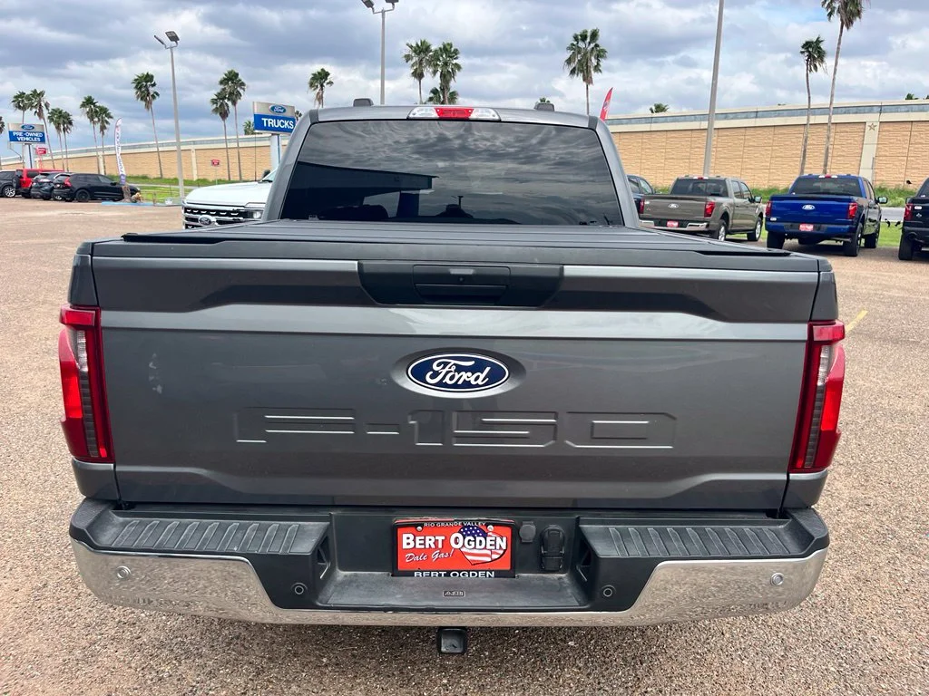 Used 2025 Gray Ford XLT image 5