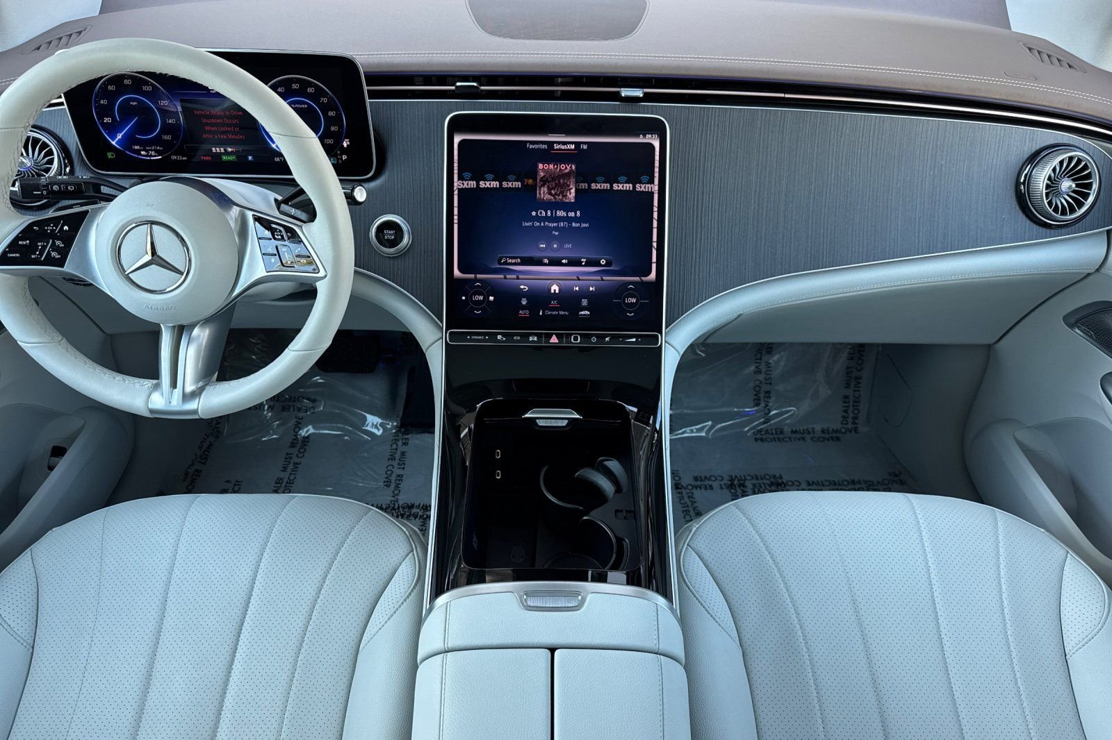 Certified Used 2023 White/off-white Mercedes-Benz 350+ SUV image 3