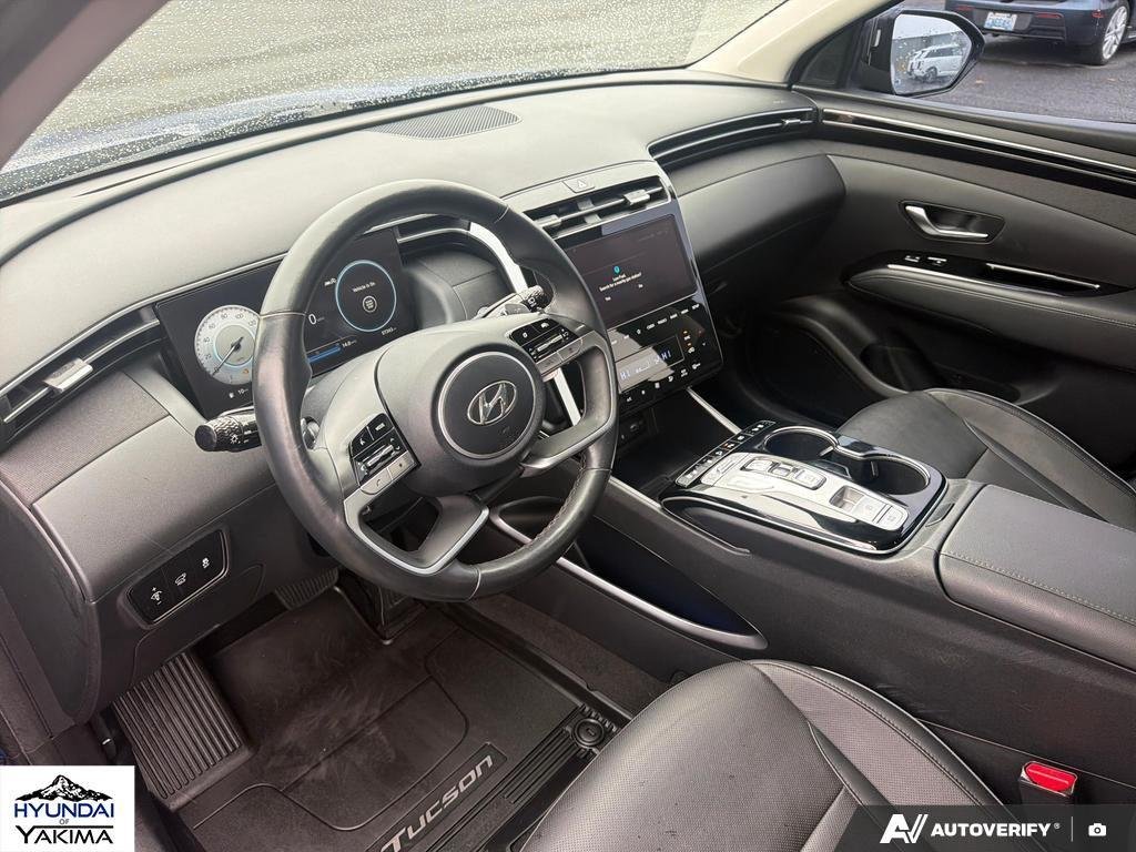 Used 2022 Phantom Black Hyundai Limited image 13