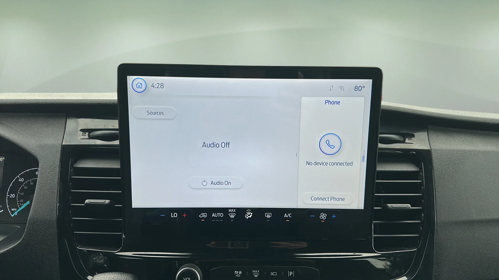 Used 2023 White Ford XLT image 11