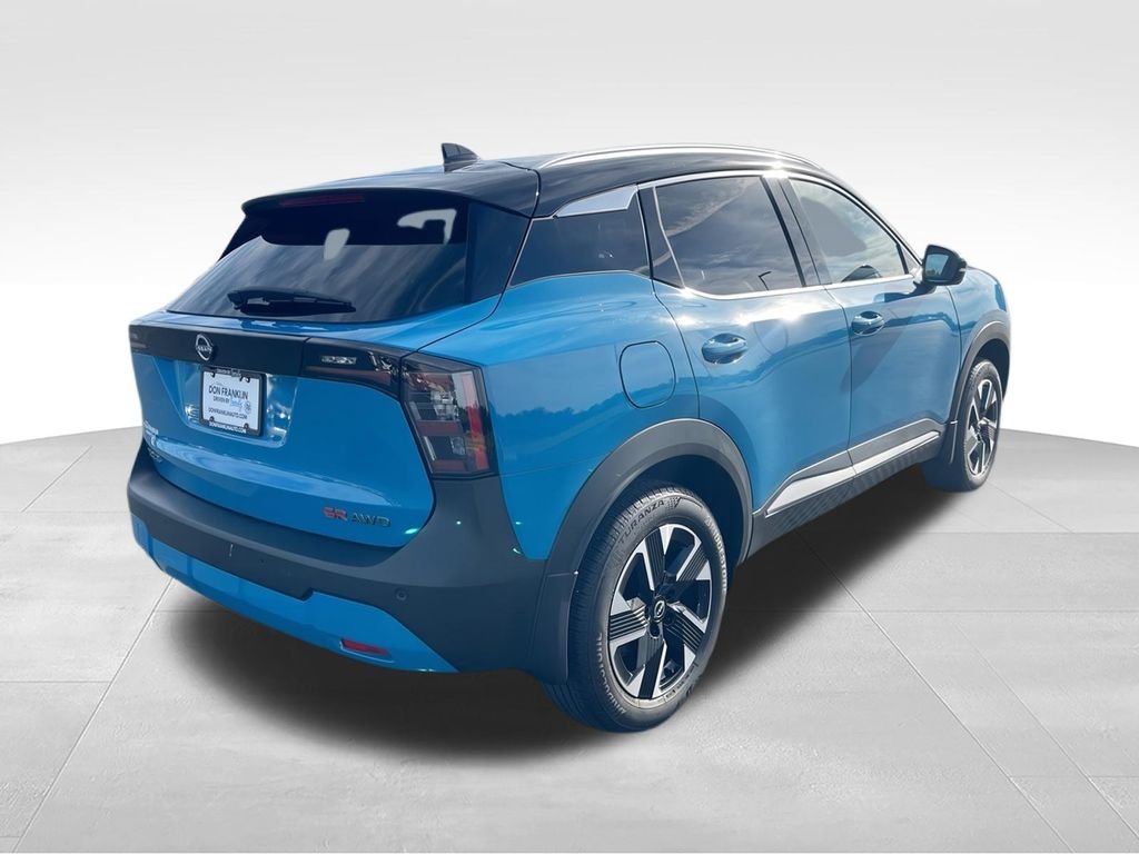 Used 2025 White Nissan SR image 8