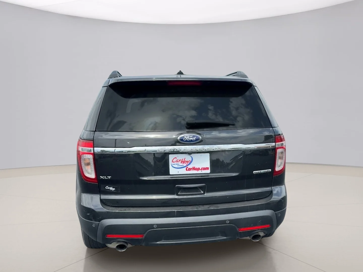Used 2015 Black Ford XLT image 4