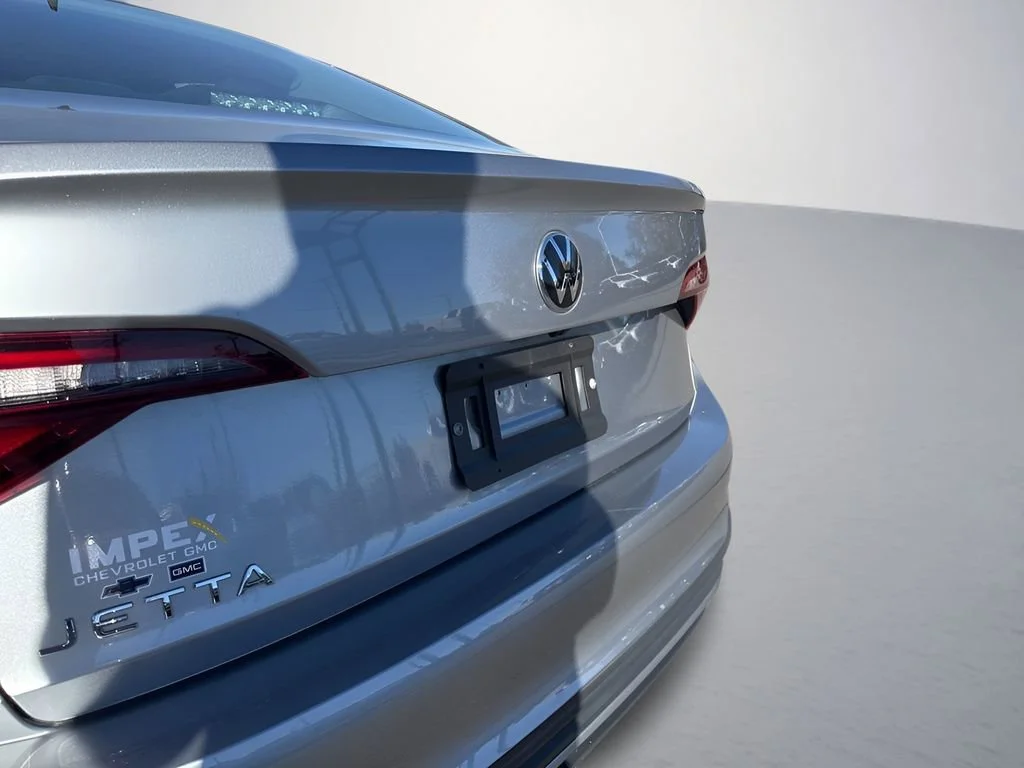 Used 2024 Silver Volkswagen S image 30